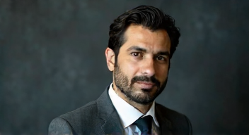 Die 5 meistgestellten Fragen (FAQ) zu Behnam Yakhchali