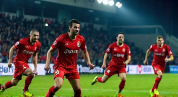 Teamdynamik: Die Herausforderung für die Spieler (4/10)